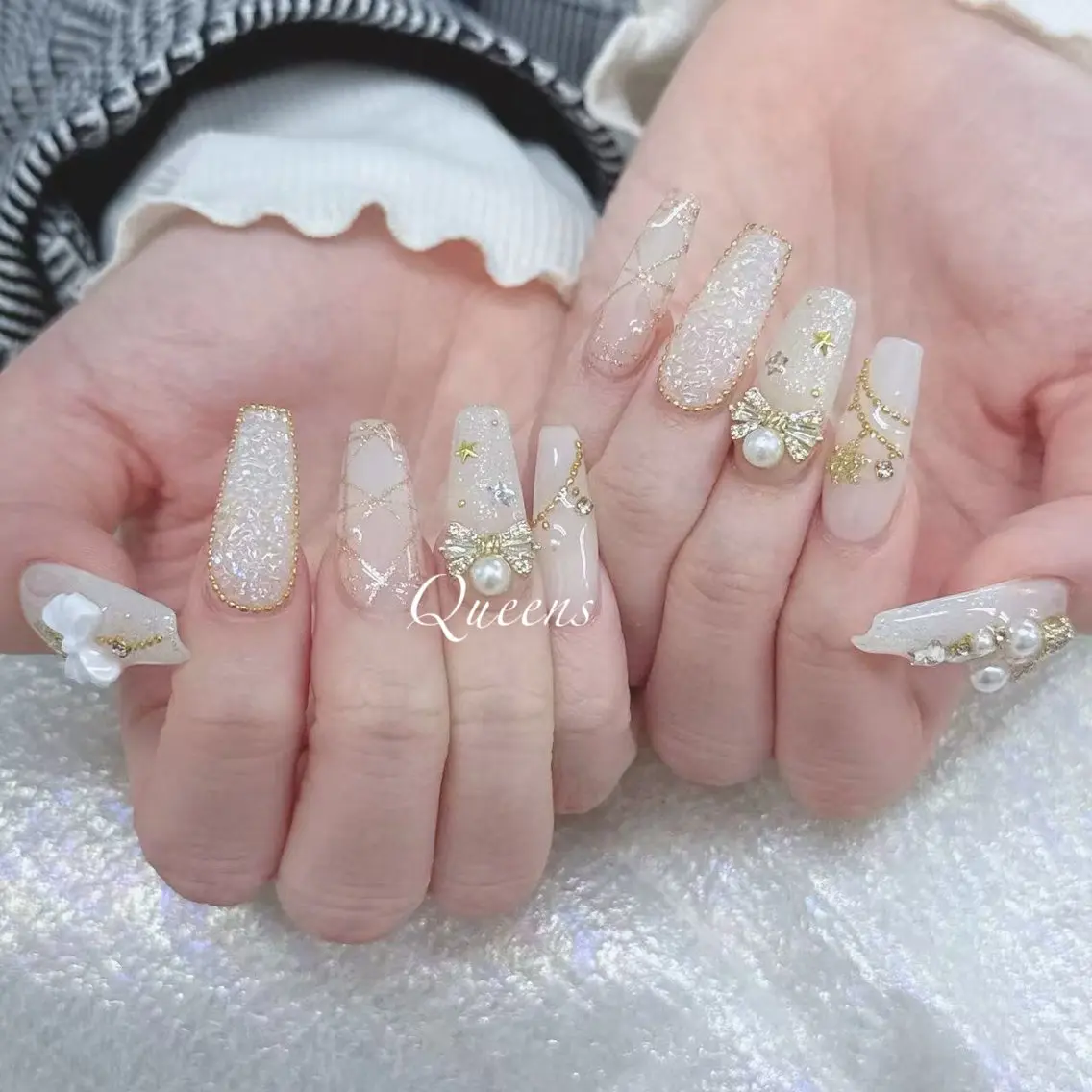 ネイル ハンドネイル Queens ひなのネイルデザイン
