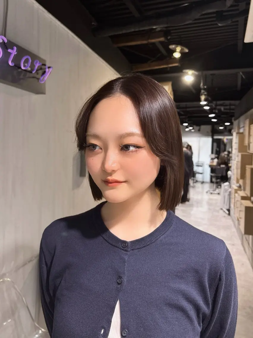 ショート 韓国風カラー 卒業式のヘアスタイル ハッシュカット 韓国風ヘア レイヤーカット MEI🎀レイヤー 🎀韓国styleのヘアスタイル