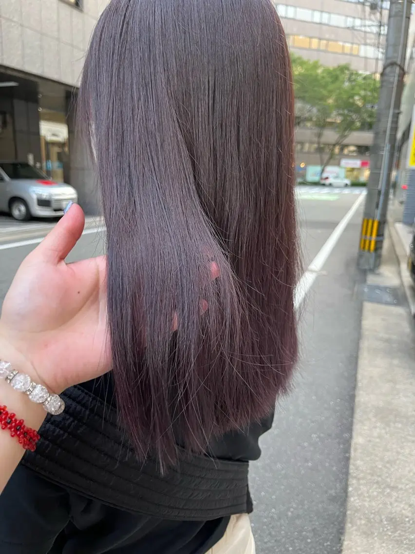 セミロング カラー ブリーチ ラベンダーカラー ラベンダーピンク ブリーチなしカラー ピンクカラー ヘアカラー トリートメント こまつばらみお/レイ ヤー/ダブルカラーのヘアスタイル