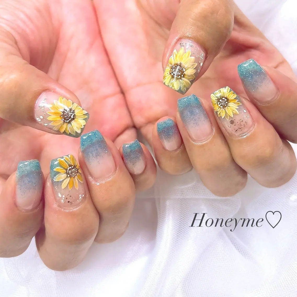 ネイル Honey me ❁⃘*.゚のネイルデザイン