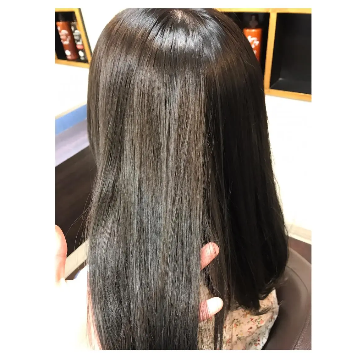 セミロング アッシュ アッシュグレー 前之園 ひかるのヘアスタイル