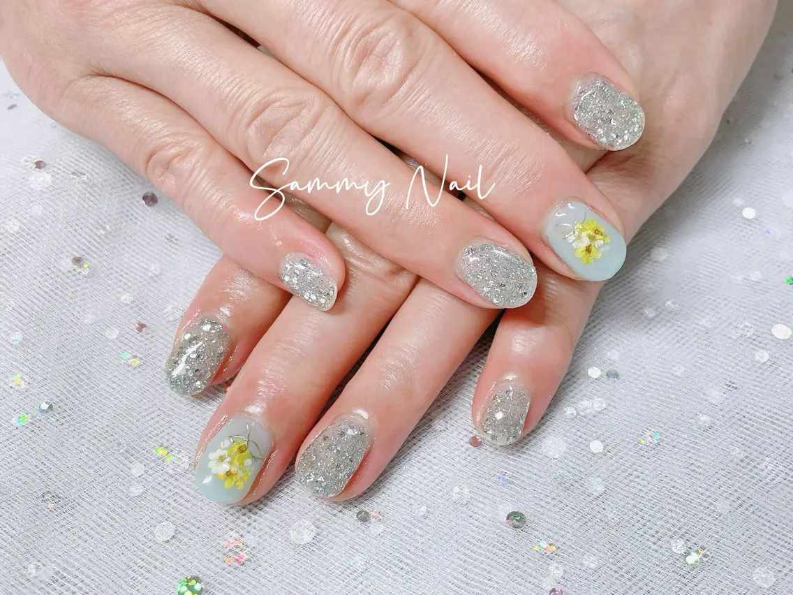 ネイル ラメ(グリッター) 夏ネイル ハンドネイル Sammy Nailのネイルデザイン