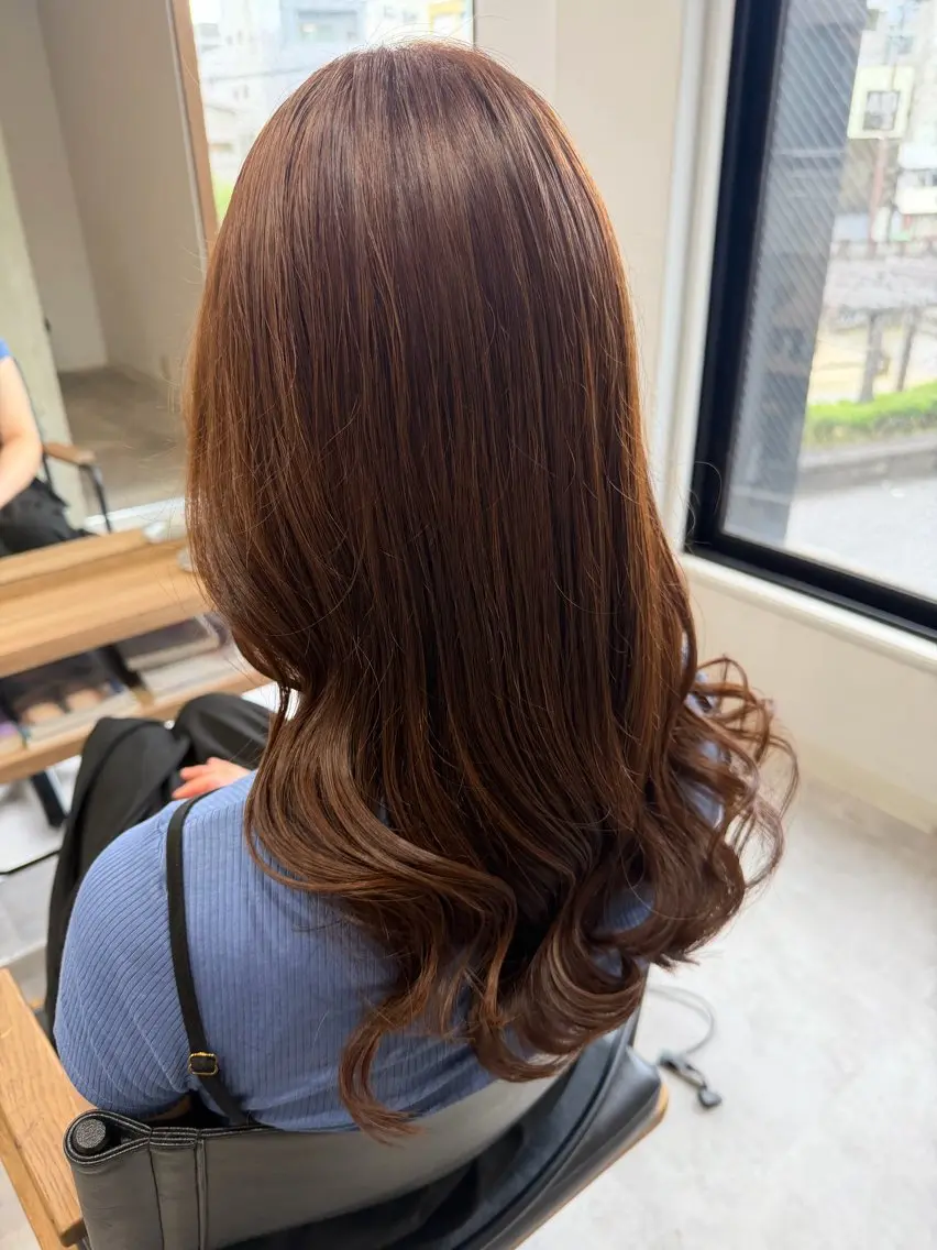 セミロング カット ヘアカラー トリートメント 深堀 さくらのヘアスタイル