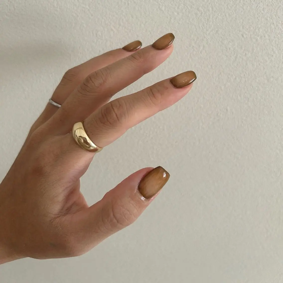 ネイル グラデーション ハンドネイル io.Nail 谷町九丁目のネイルデザイン