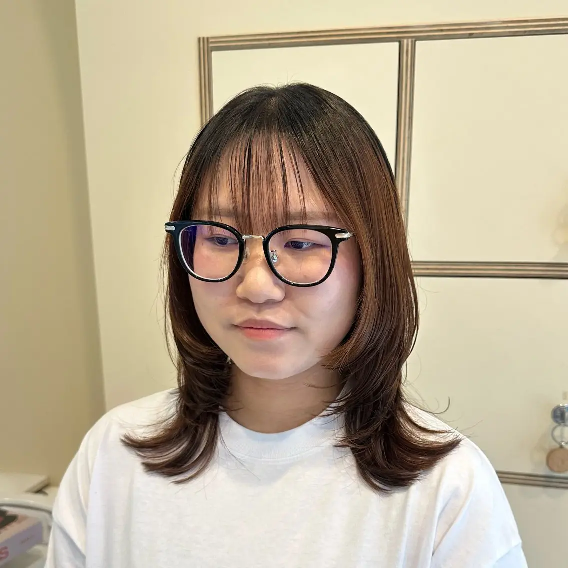ミディアム 顔周りカット ウルフカット カット 寺田 彩芽のヘアスタイル