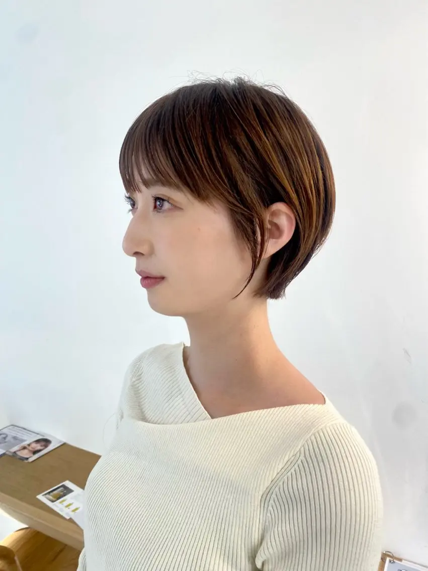 ショート カラー カット ヘアカラー トリートメント 安永 涼のヘアスタイル