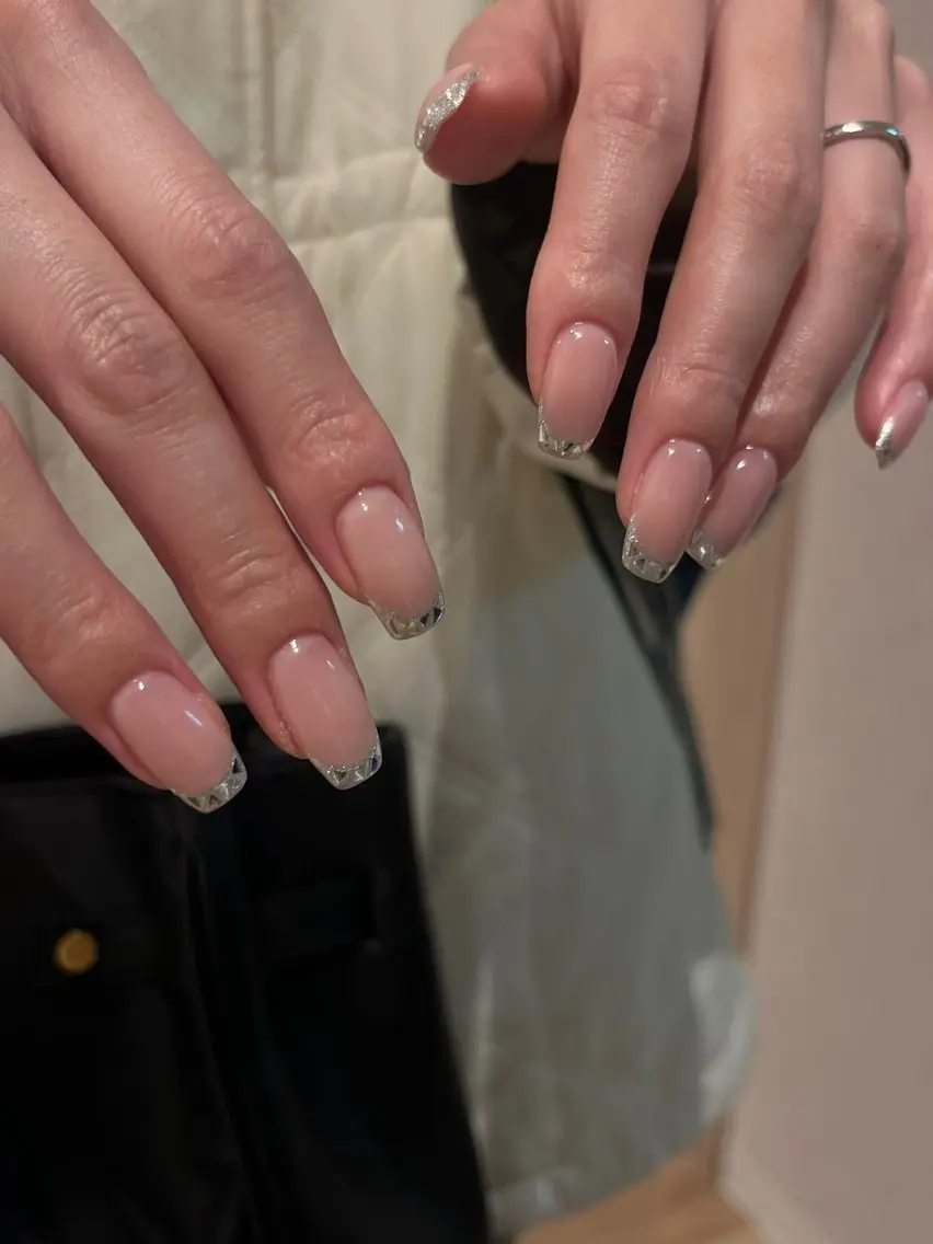 ネイル フレンチネイル ガラスフレンチ ハンドネイル Bianca 今池　Yamazoeのネイルデザイン