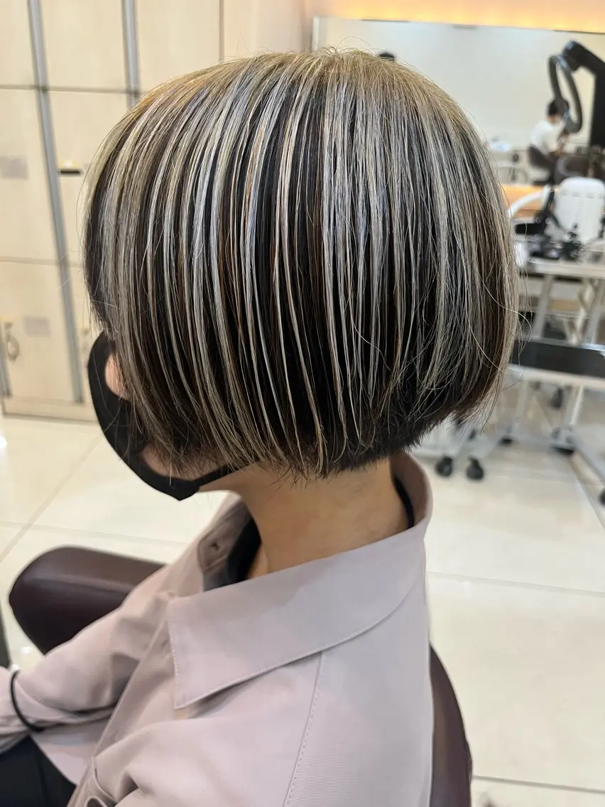 ショート カラー ヘアカラー トータルビューティー K:R鶴川のヘアスタイル