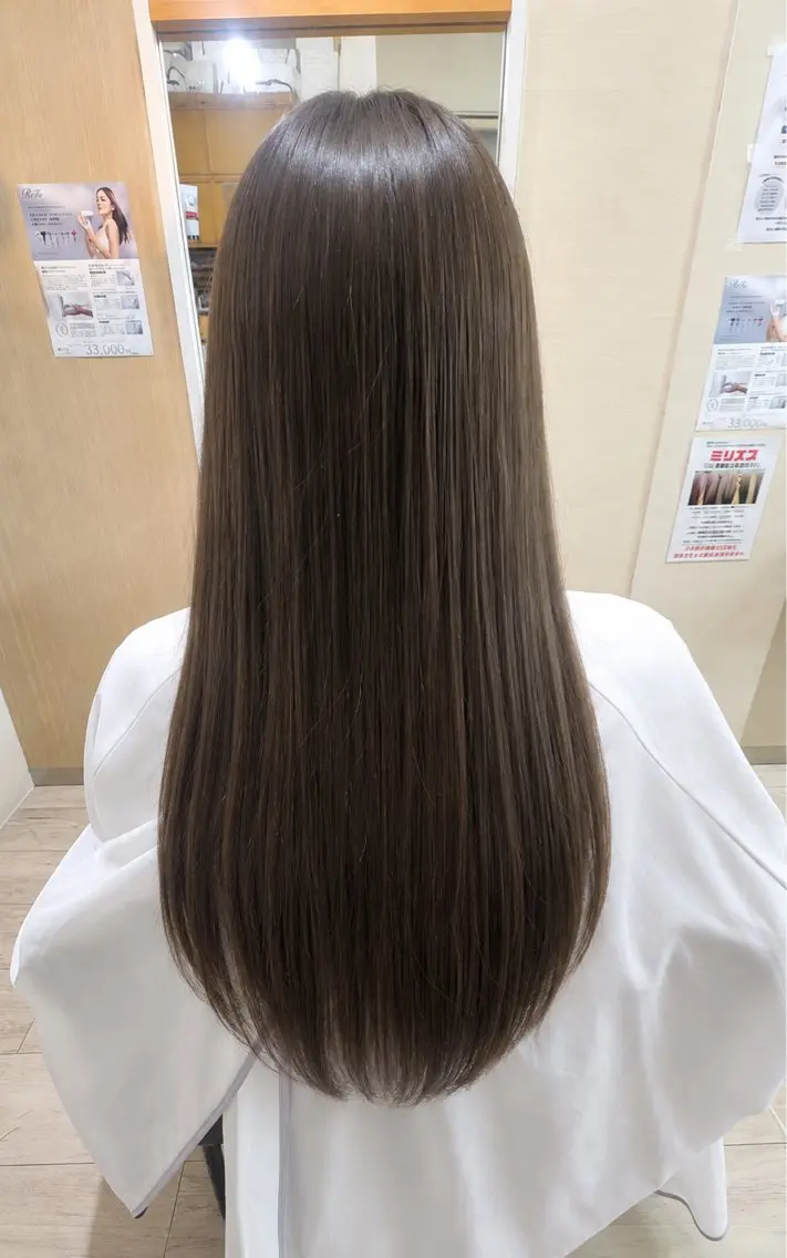 今話題の【羽エクステ🪽】A毛質80本 43cmエクステモデルの写真