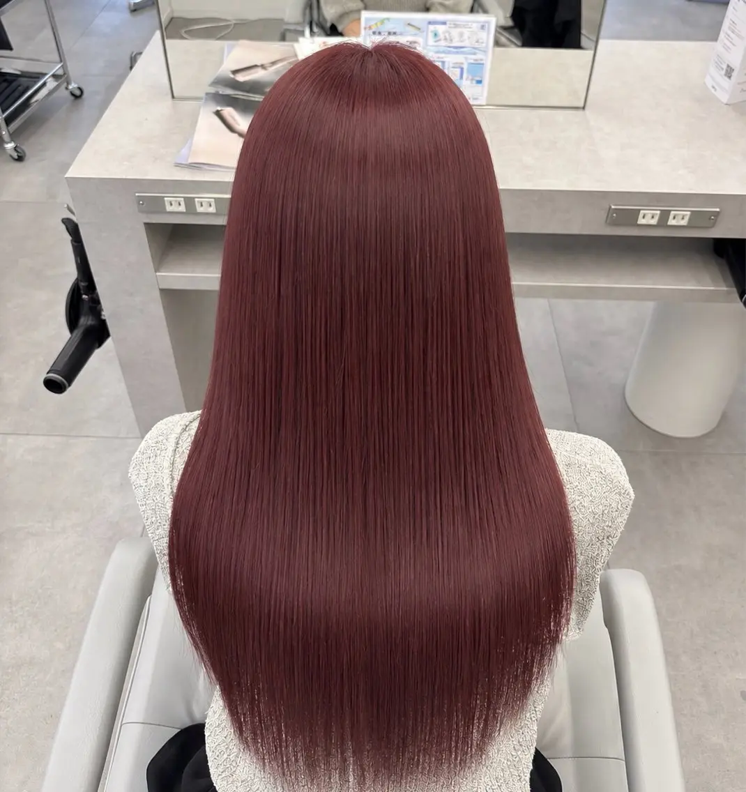 ロング カラー ヘアカラー ブリーチ/ハイトーン 🤍そな🤍のヘアスタイル