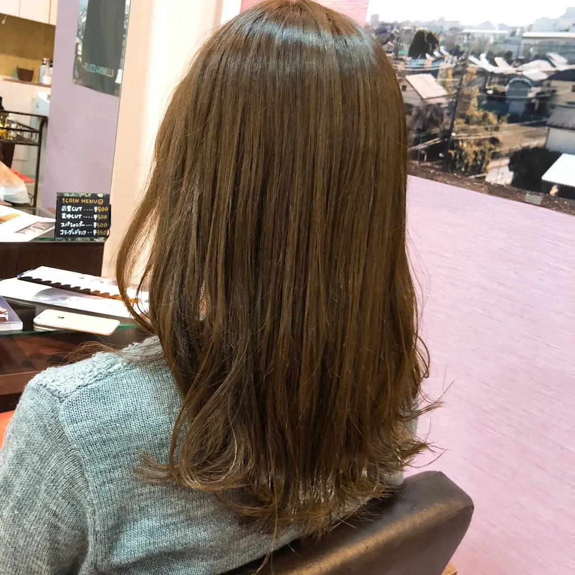 ロング 反橋 聖のヘアスタイル