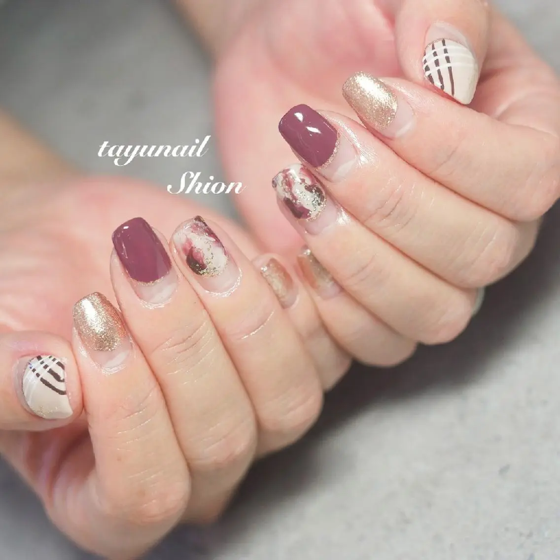 ネイル アートネイル ブルー ジェルネイル ニュアンスネイル パラジェル ネイルサロン 【たゆnail】のネイルデザイン