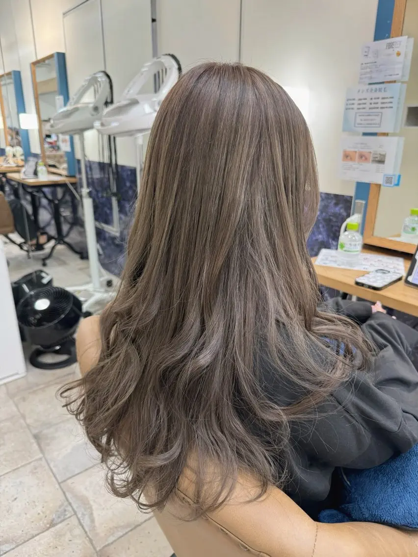 ロング カラー ベージュカラー 🍒透明感カラー/ 艶カラー/さくら🍒のヘアスタイル