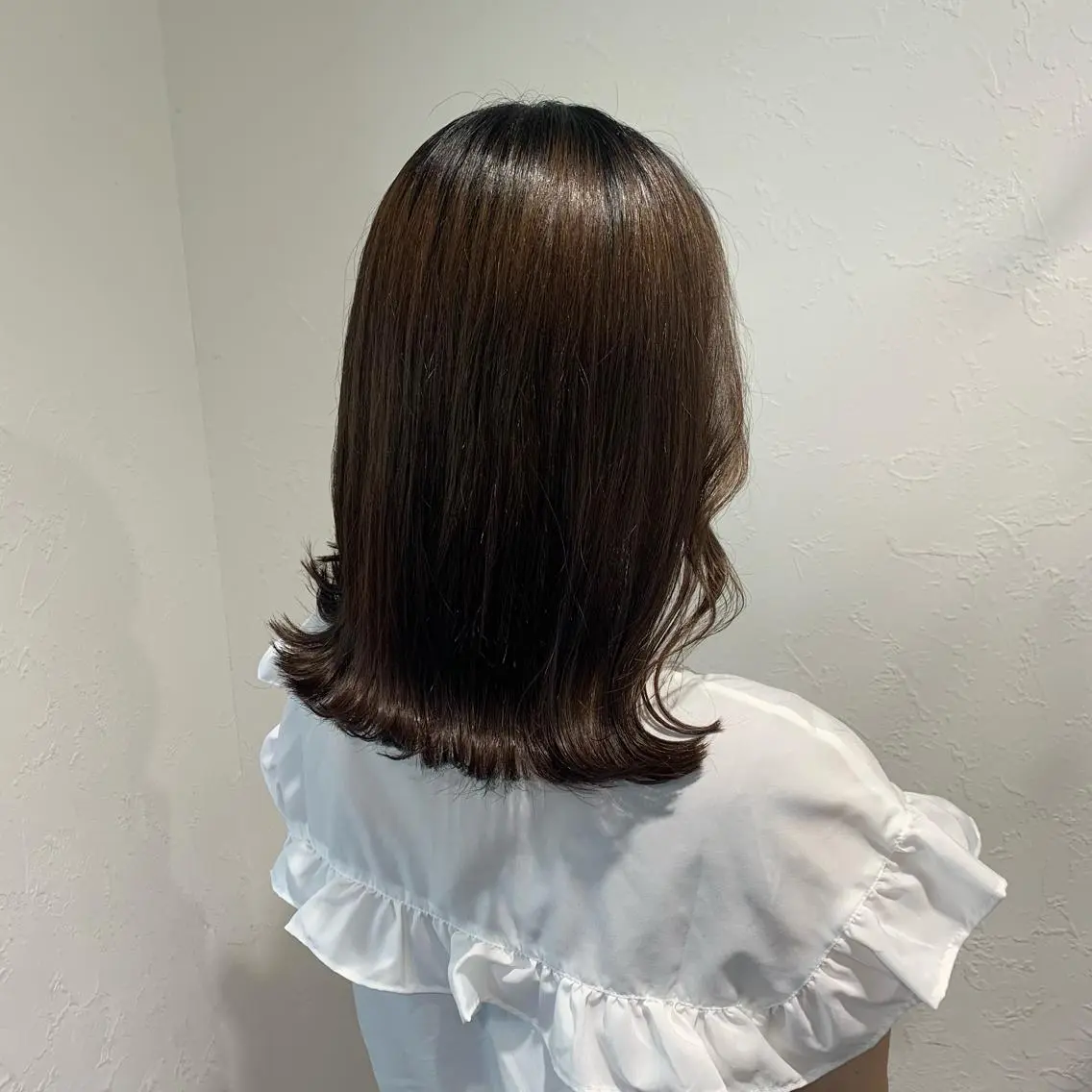 ミディアム カラー shiho .のヘアスタイル