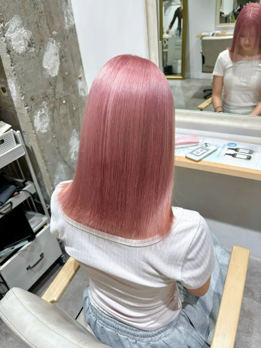 セミロング ヘアカラー ZEST kalon RINAのマツエク・マツパデザイン