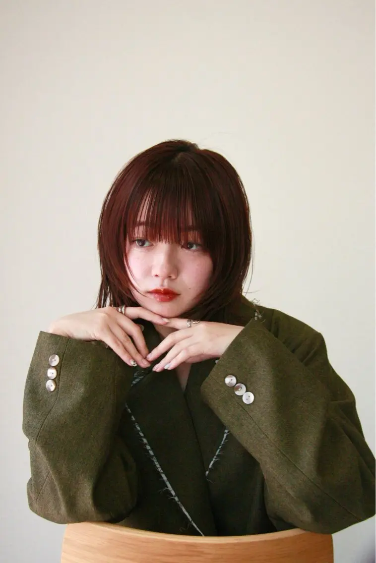 ショート ヘアカラー SiSTA 上平おおかのヘアスタイル