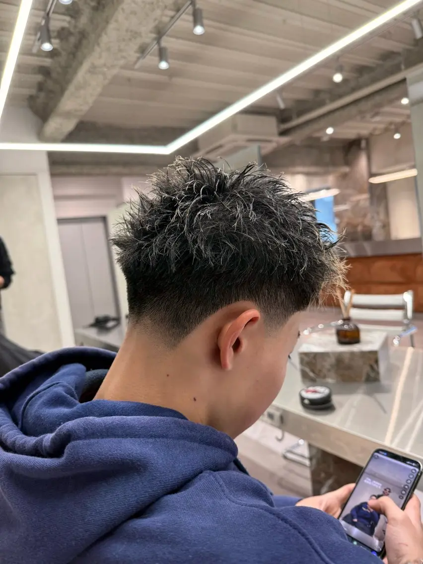 ショート メンズ フェードカット メンズショート スパイキーショート ショートヘア カット パーマ トリートメント メンズ特化/パーマ/ フェード/渋谷/千尋のヘアスタイル