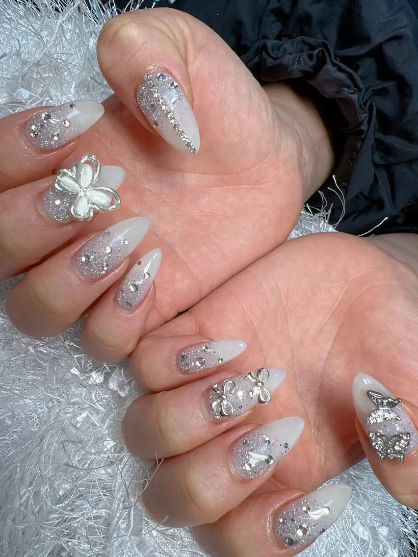ネイル Le'a nail Lのネイルデザイン