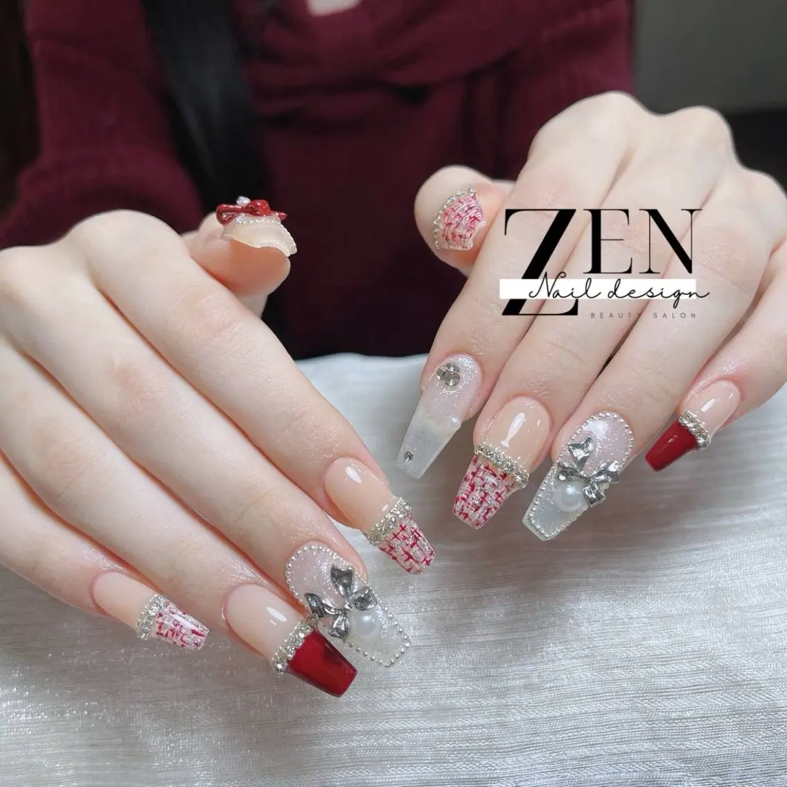 ネイル チークネイル 長さ出し フレンチネイル 韓国ネイル マグネットネイル ハンドネイル Zen Nail Design 池袋のネイルデザイン