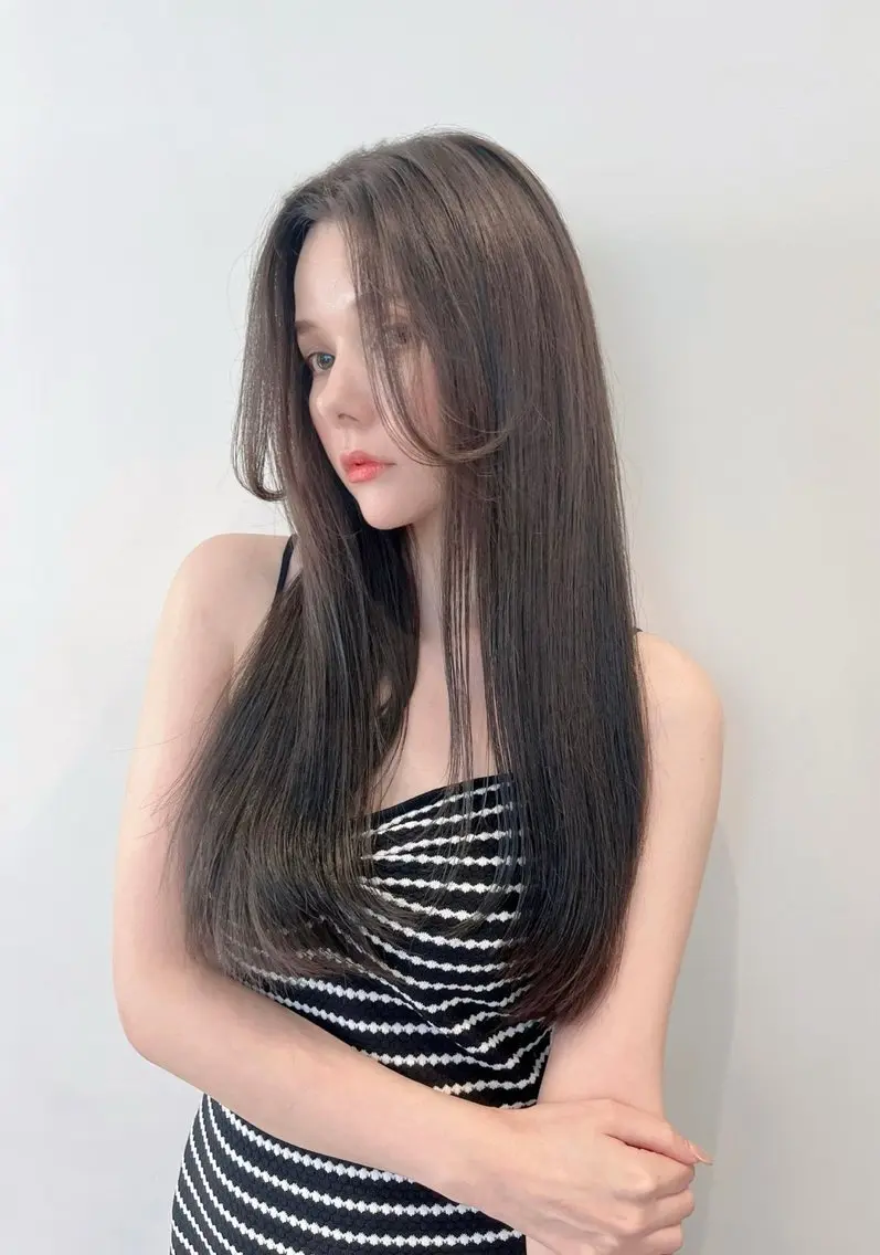 ロング 韓国風ヘア レイヤーカット ロング 渋谷美容師/ shinyaのヘアスタイル