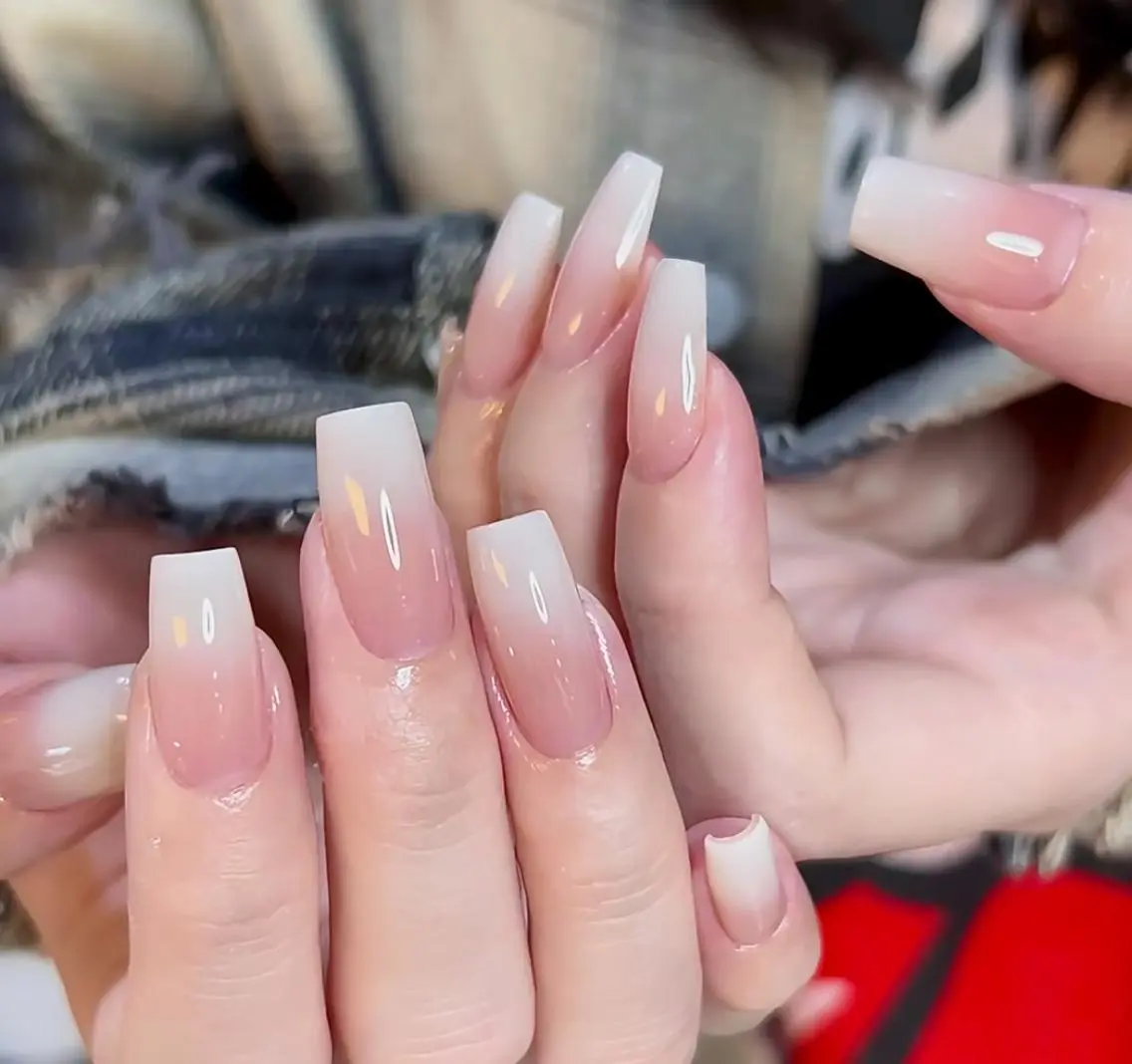 ネイル ハンドネイル 🎀 NaNa_nailのネイルデザイン