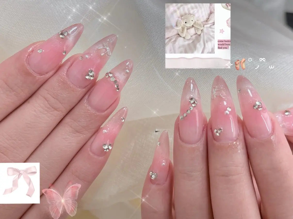 ネイル 桜ネイル フレンチネイル ジェルネイル ガラスフレンチ グラデーション ハンドネイル E3 Nail Salonのネイルデザイン