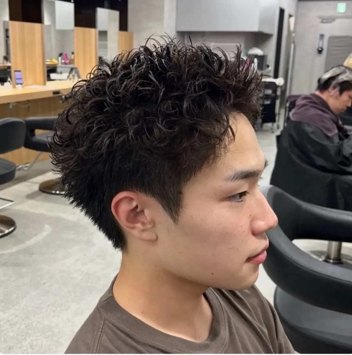 ショート カラー パーマ メンズ カット パーマ 🔥メンズ 特化🔥菊水皐暉🔥のヘアスタイル