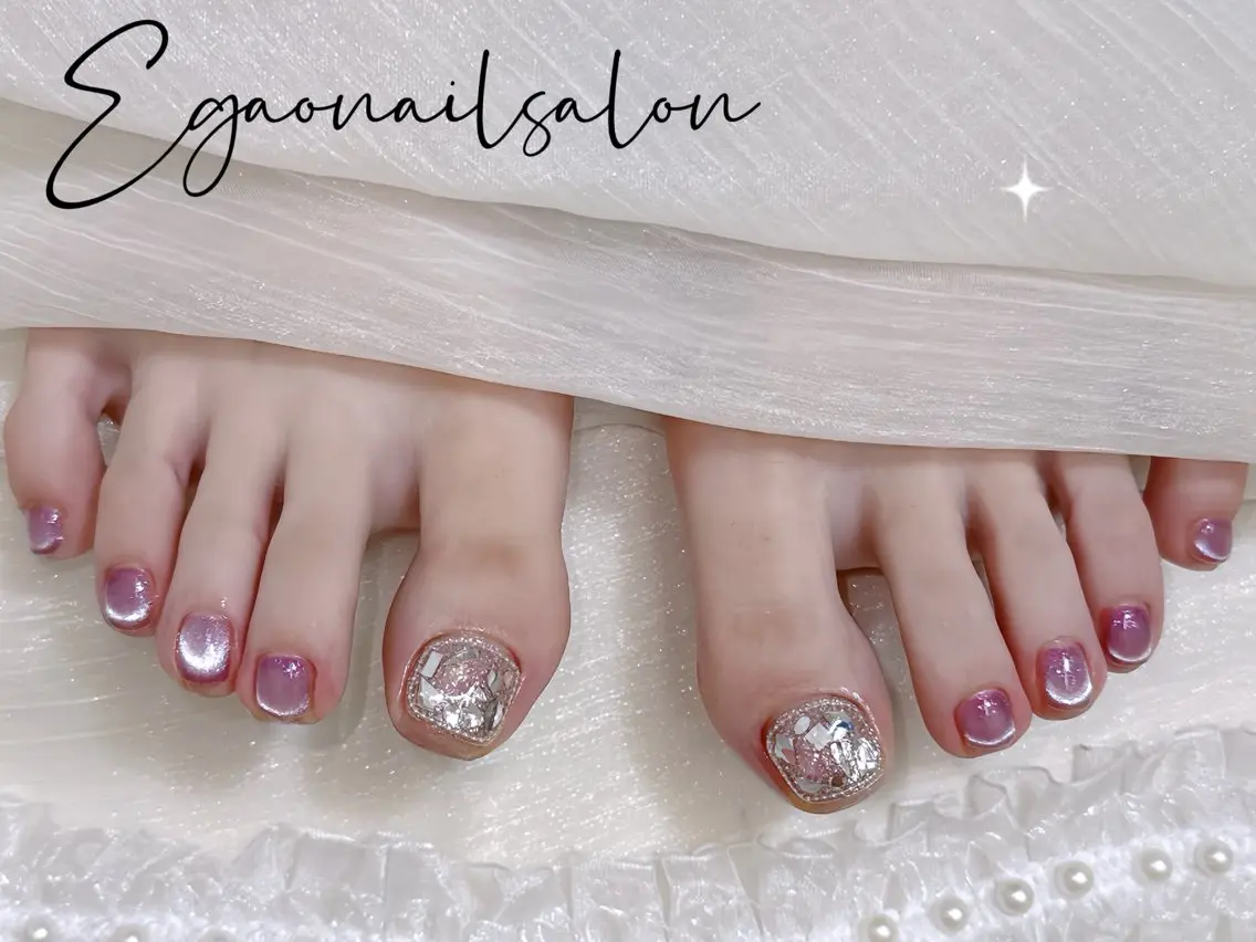 ネイル アートネイル フットネイル フレンチネイル ジェルネイル グラデーション フットネイル EGAO NAIL 錦糸町店のネイルデザイン