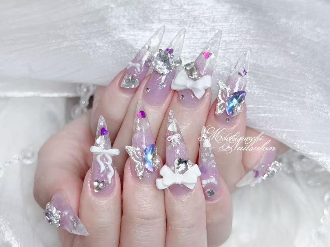 ネイル 長さ出し キラキラネイル 韓国ネイル ロングネイル マグネットネイル ハンドネイル ハンドケア MUNI🎀  NAIL のネイルデザイン