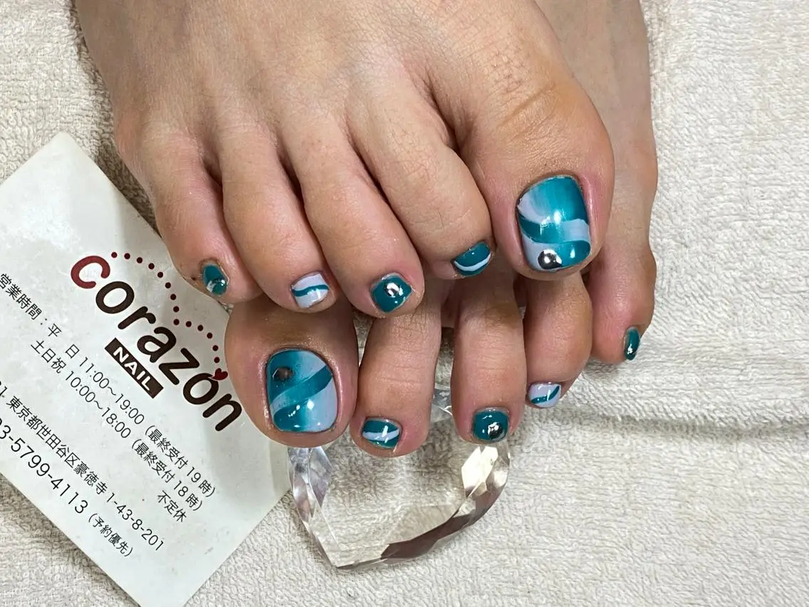 ネイル アートネイル グリーン シルバー ネイリスト aicoのネイルデザイン