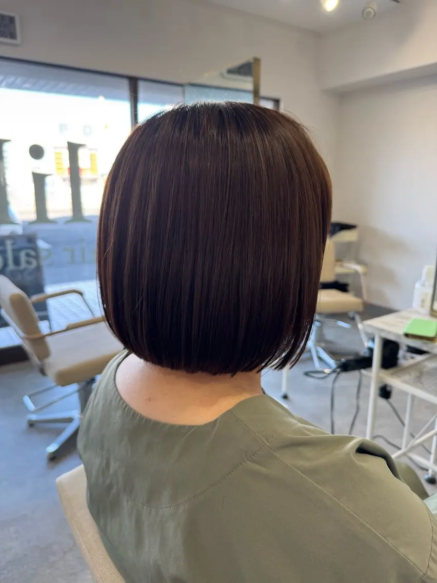 ミディアム 月館 怜奈のヘアスタイル
