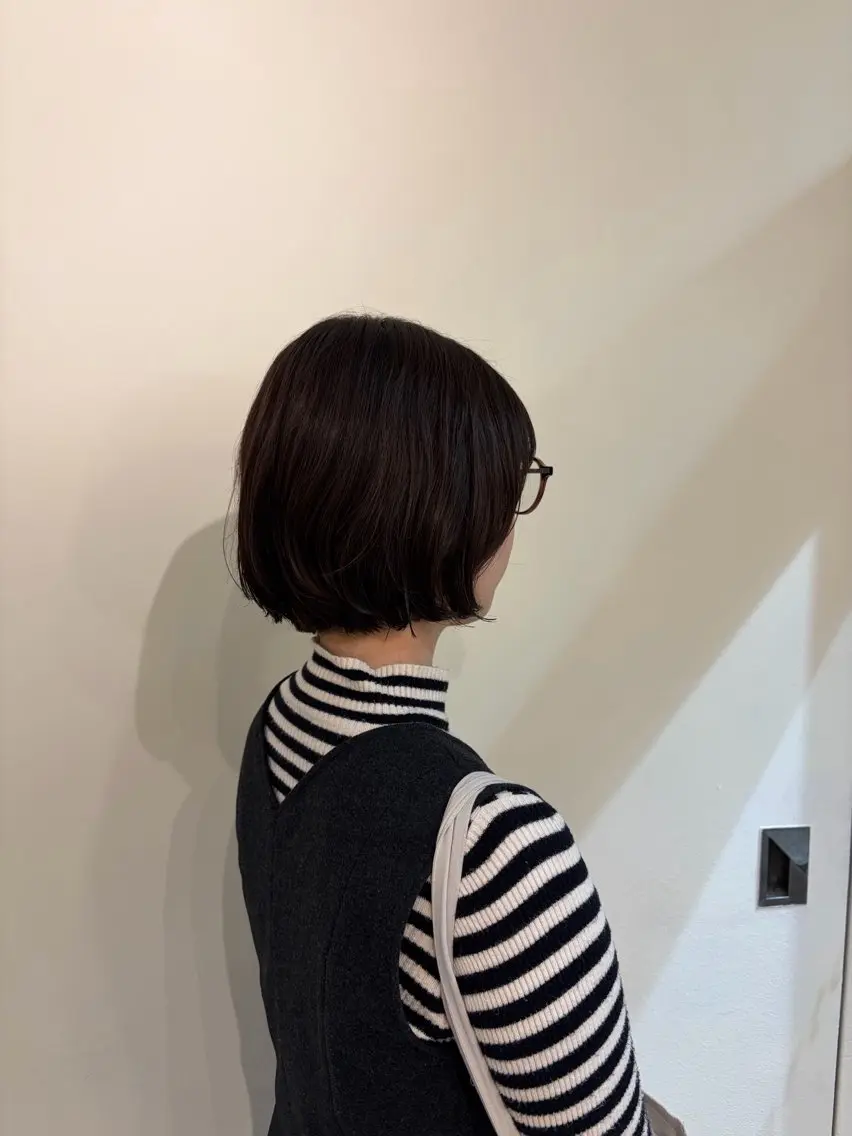 ショート カット なつき🌱ボブ 🤎レイヤーボブのヘアスタイル
