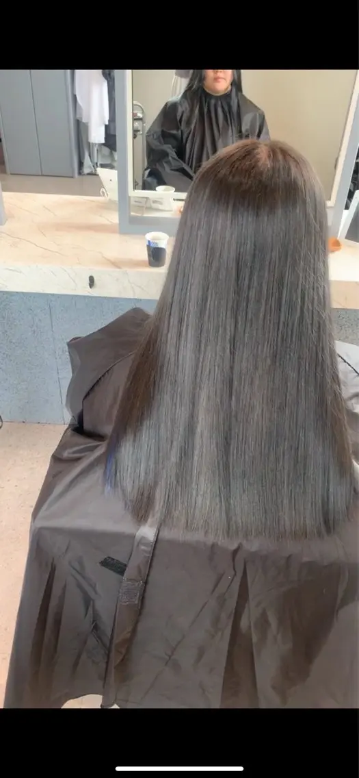 ロング カラー Agu peachのヘアスタイル