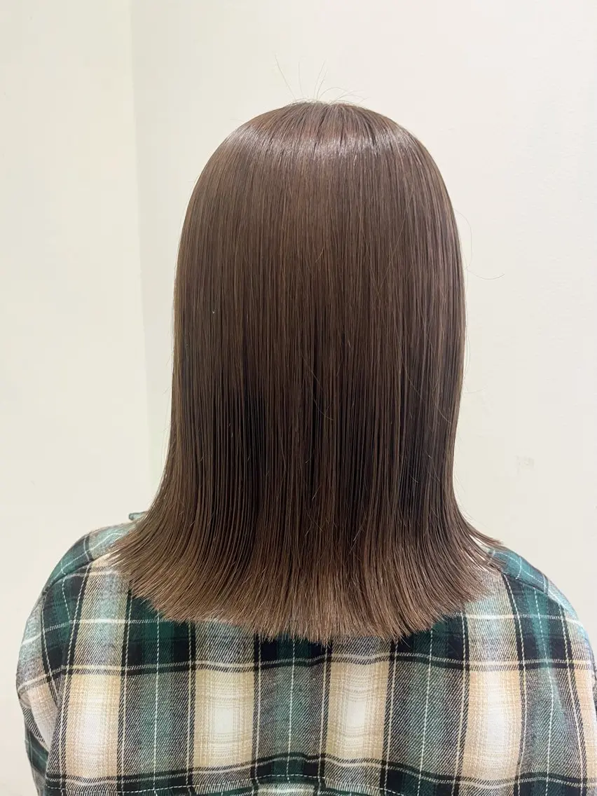 ミディアム カラー アッシュ ツヤ髪カラー💎 佐藤あきのヘアスタイル