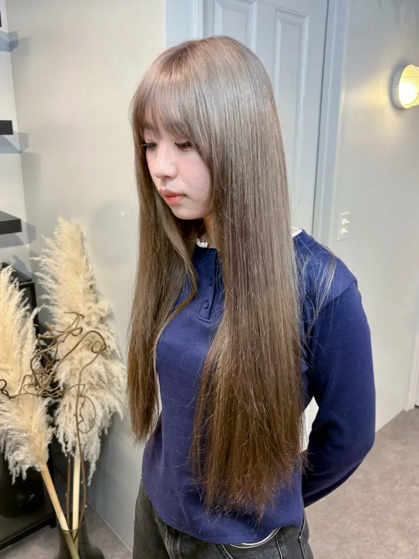 ロング カラー Embellir🍨 サアヤのヘアスタイル