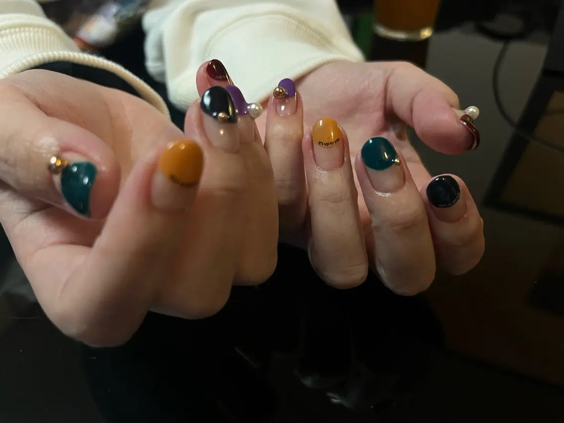 ネイル フレンチネイル ジェルネイル 冬ネイル himitsu kichiのネイルデザイン