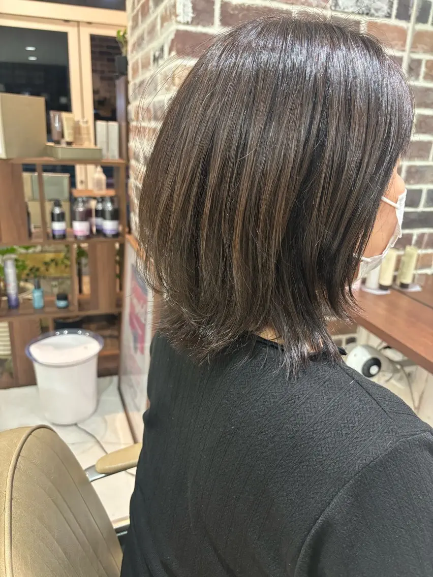 ショート カラー カット ヘアカラー トリートメント 保谷 菜々美のヘアスタイル