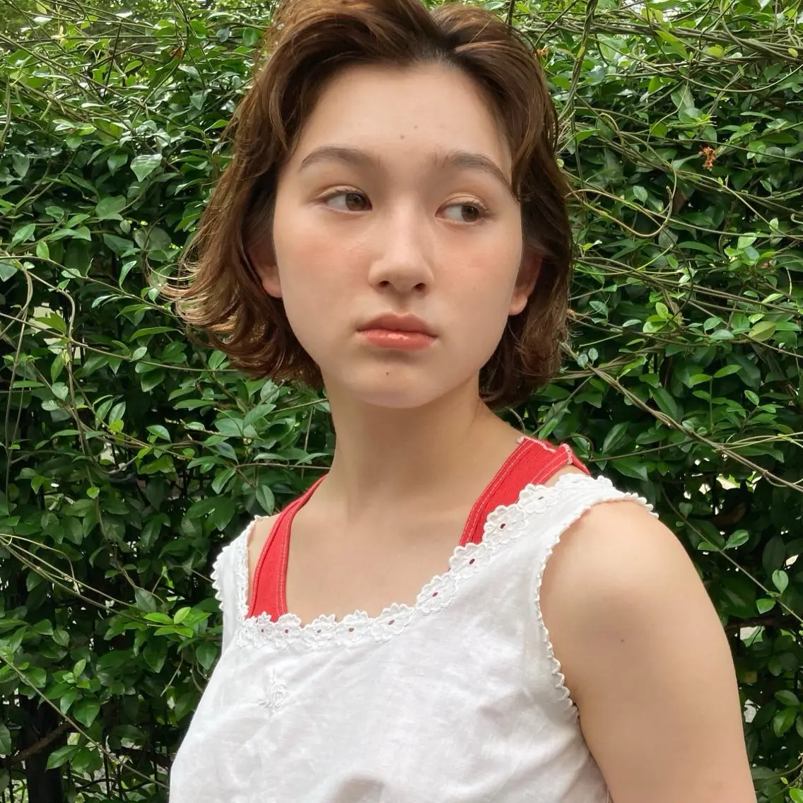 ショート パーマ ボブ かきあげバング カット パーマ お洒落ベージュ🤎 代官山shibukiのヘアスタイル