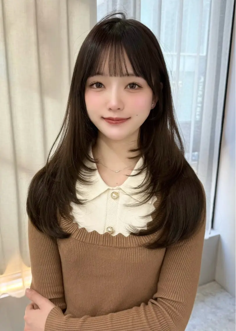 ロング カラー ブラウンカラー マロンブラウン 顔周りカット レイヤーカット カット ヘアカラー トリートメント 上之浦 咲那のヘアスタイル