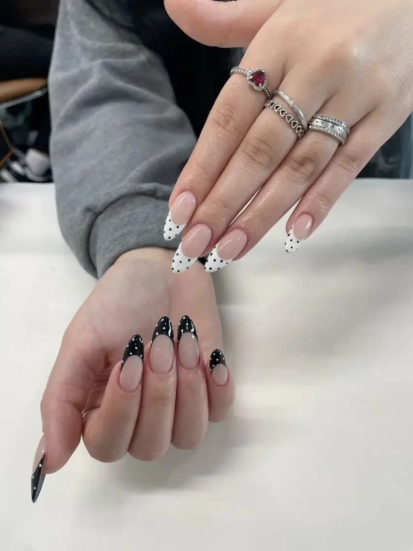 ネイル アートネイル オーロラネイル ブルー チークネイル フットネイル ハンドネイル NAILS168 新大久保店のネイルデザイン