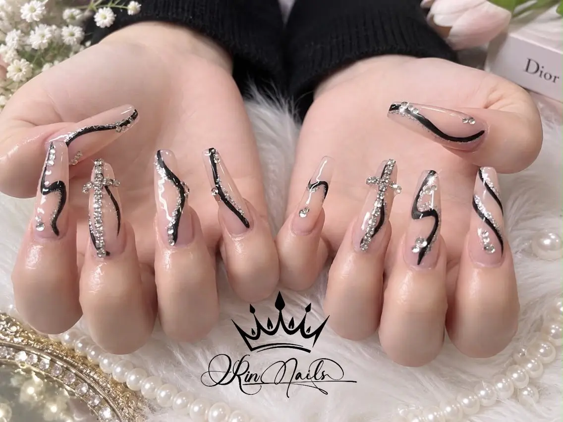 ネイル Rin.nails ネイルサロンのネイルデザイン