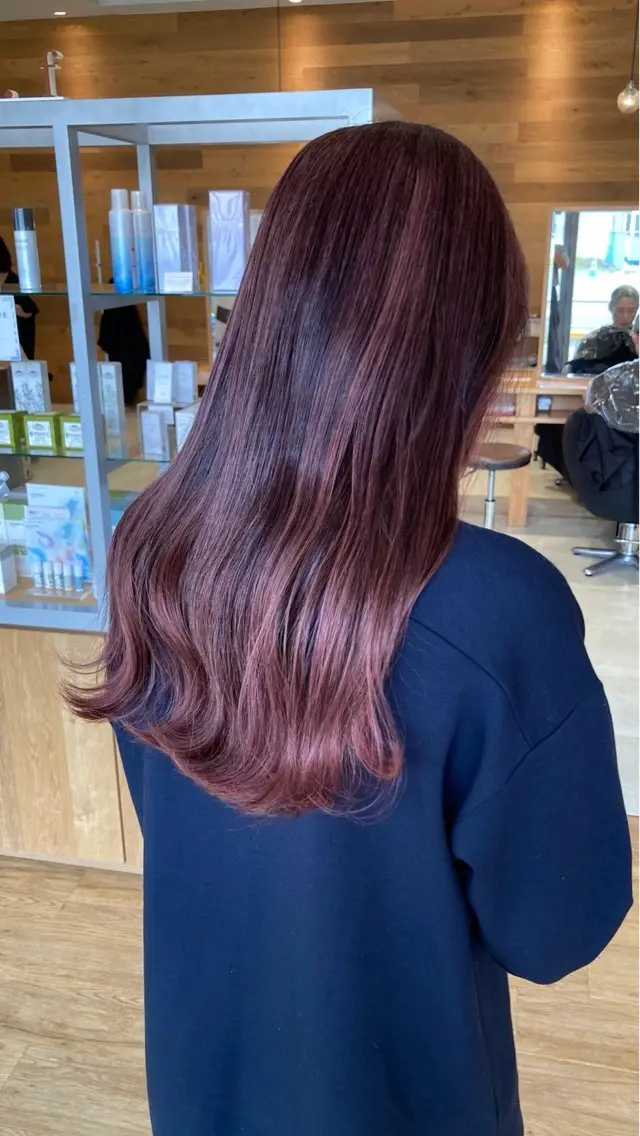 ロング 今田 咲夢のヘアスタイル