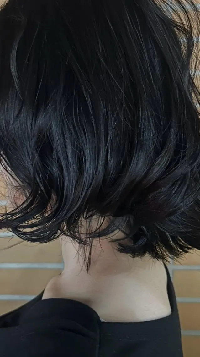 ショート カラー 透明感カラー ヘアカラー トリートメント momona english okのヘアスタイル
