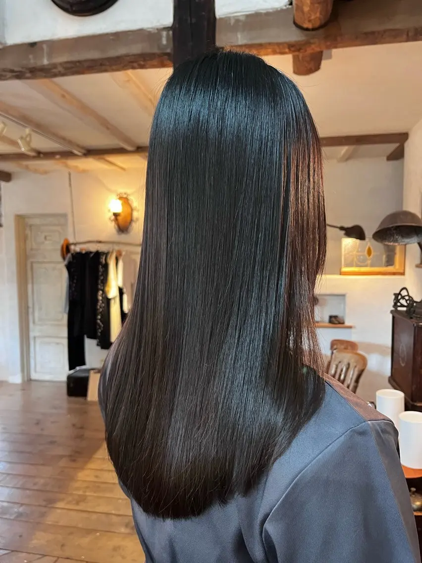 セミロング てづか りおのヘアスタイル