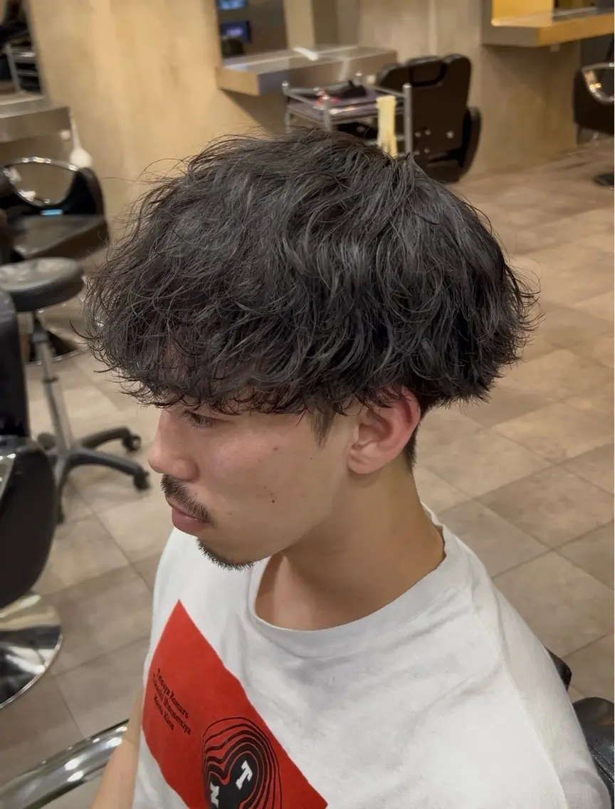 パーマ メンズ メンズパーマ 波巻きパーマ QOL円山 SHOTAのヘアスタイル