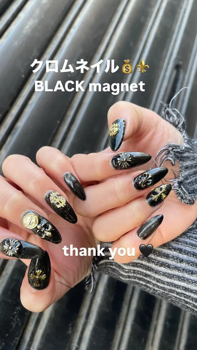 ネイル ハンドネイル CRAZY NAILのネイルデザイン