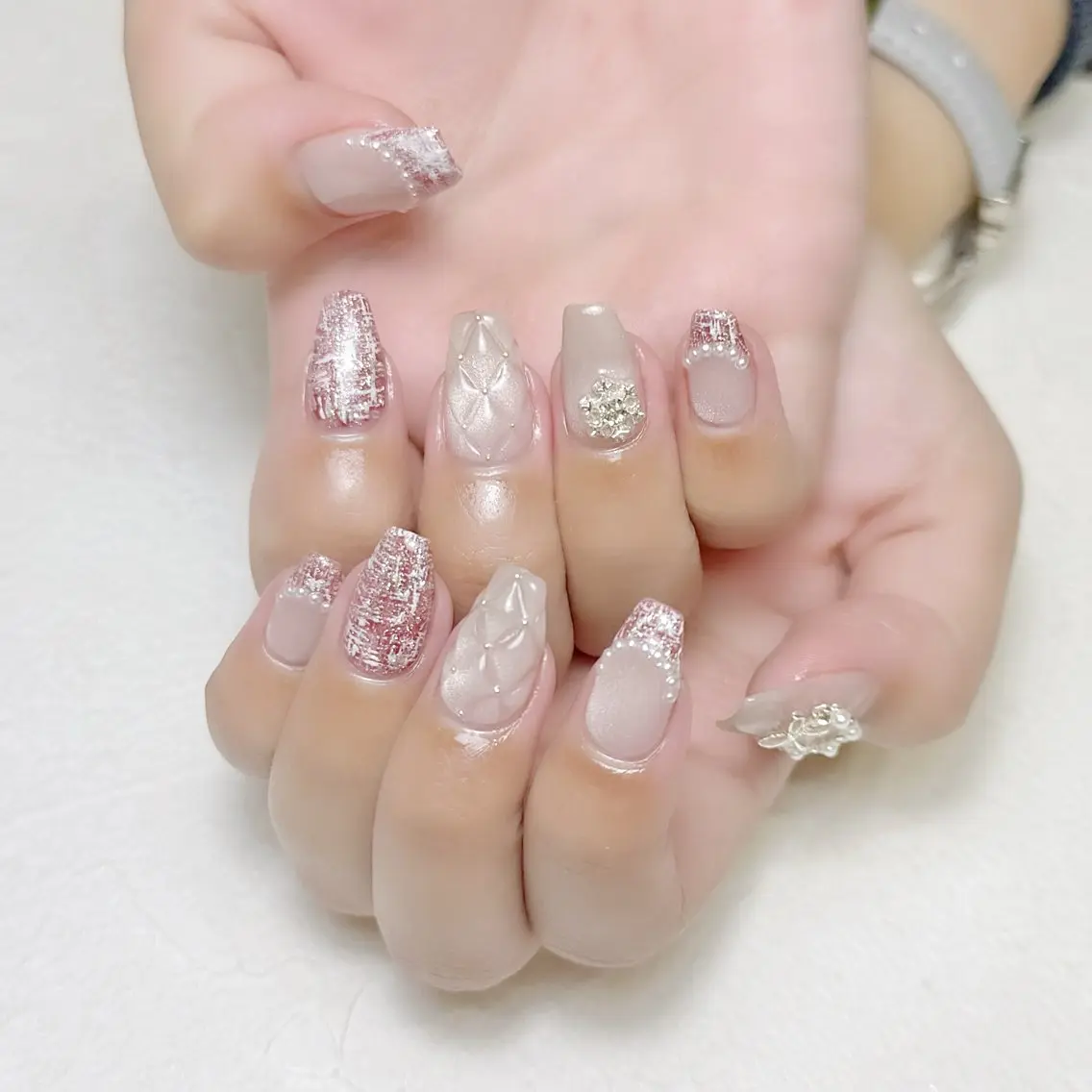 ネイル マグネットネイル オフィスネイル ワンカラーネイル ツイードネイル 冬ネイル rouse nail RISATOのネイルデザイン