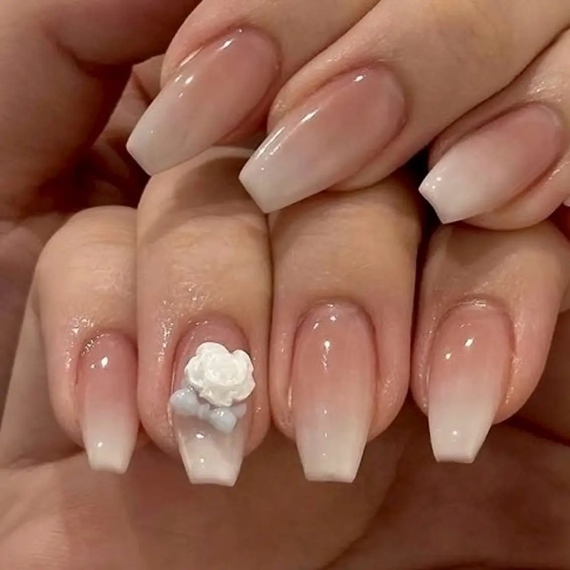 ネイル ハンドネイル 韓国ネイル 新大久保 💅Ayumiのネイルデザイン