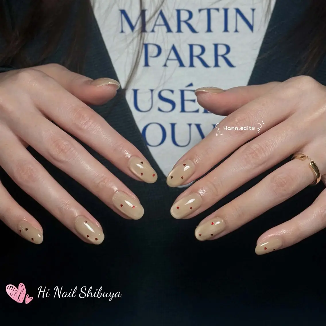 ネイル 長さ出し キラキラネイル ロングネイル 持ち込み シンプルネイル Hi Nail Salonのネイルデザイン