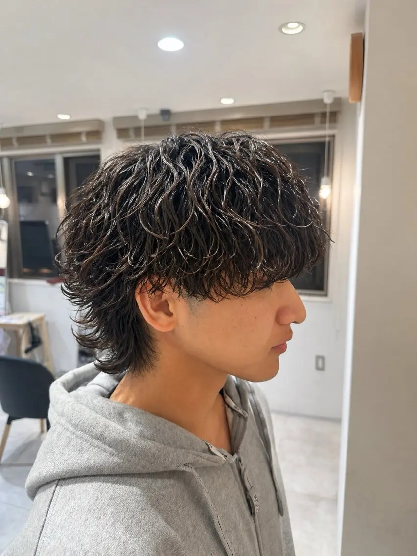 ショート パーマ メンズ マッシュウルフ マッシュ メンズパーマ 波巻きパーマ メンズウルフカット カット パーマ トリートメント 【パーマの達人】 💎メンズ特化🔥徹のヘアスタイル
